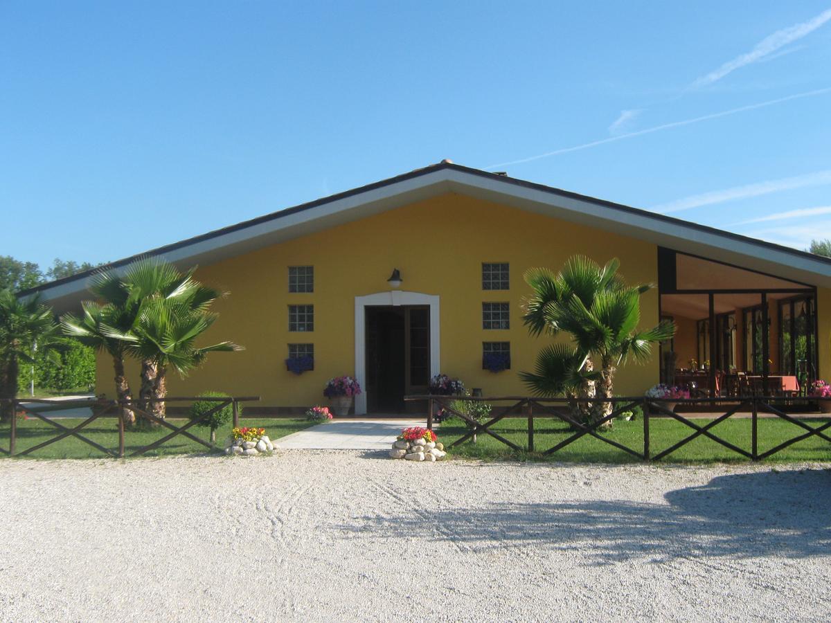 B & B Oasi Rosciano  Экстерьер фото