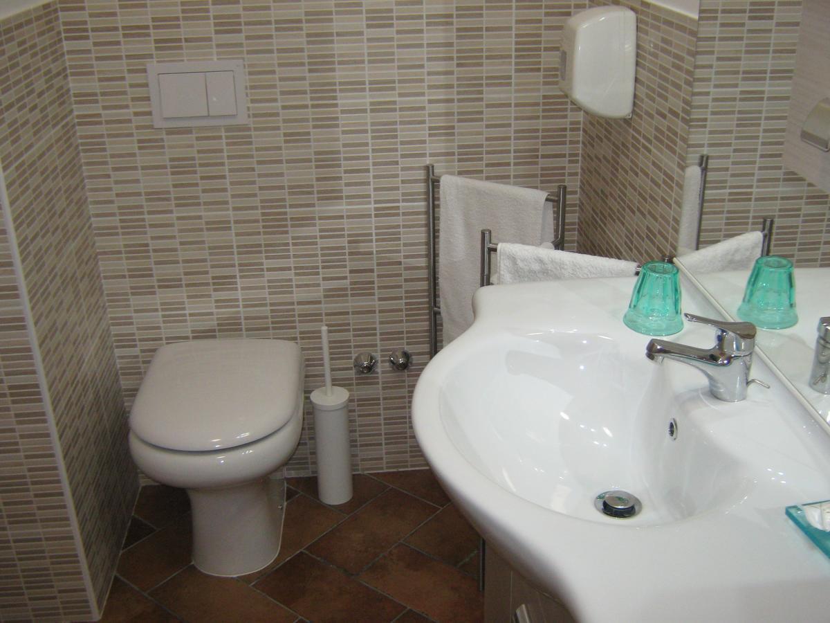 B & B Oasi Rosciano  Экстерьер фото