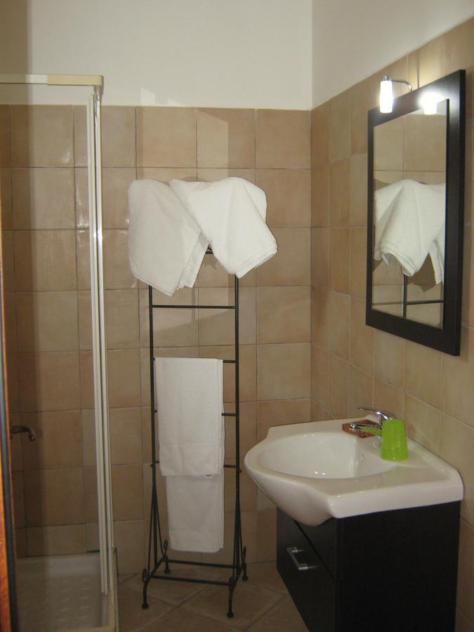 B & B Oasi Rosciano  Экстерьер фото